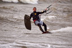 Hugo Burlinski, Maitres du vent, Sport, Kitesurf