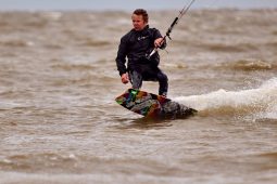 Thierry Le Floc'h, Maitres du vent, Sport, Kitesurf