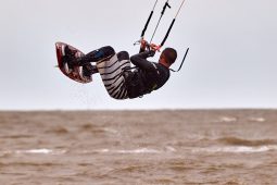 Hugo Burlinski, Maitres du vent, Sport, Kitesurf