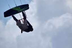 Hugo Burlinski, Maitres du vent, Sport, Kitesurf