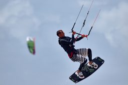 Hugo Burlinski, Maitres du vent, Sport, Kitesurf