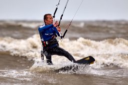 Thierry Le Floc'h, Maitres du vent, Sport, Kitesurf
