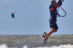 Hugo Burlinski, Maitres du vent, Sport, Kitesurf