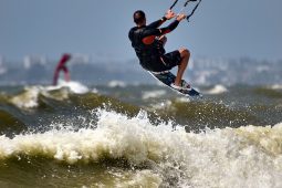 Hugo Burlinski, Maitres du vent, Sport, Kitesurf