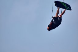 Hugo Burlinski, Maitres du vent, Sport, Kitesurf