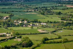 Objets volants, Vue aerienne, Paysage, Campagne, Construction, Maison, Tourisme