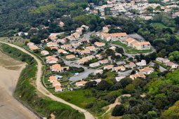 Objets volants, Vue aerienne, Paysage, Village, Construction, Maison, Les Dunes, Tourisme