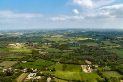 Objets volants, Vue aerienne, Paysage, Campagne, Construction, Maison, Tourisme