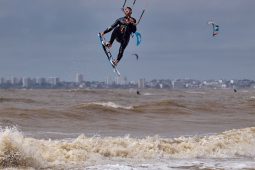 Hugo Burlinski, Maitres du vent, Sport, Kitesurf