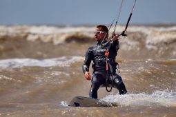 Hugo Burlinski, Maitres du vent, Sport, Kitesurf