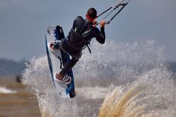 Hugo Burlinski, Maitres du vent, Sport, Kitesurf