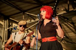 Anisette et Les Glacons, Concert