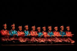 IOV Indonesia, Spectacle