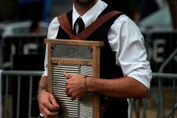 Concert, The Sassy Swingers
