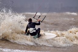 Maitres du vent, Yves Gondre, Sport, Kitesurf