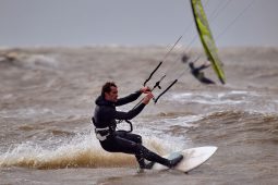 Maitres du vent, Yves Gondre, Sport, Kitesurf