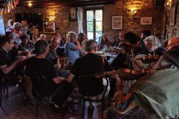 An Seisiun, Concert