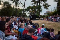 Cie Bewitched, Spectacle
