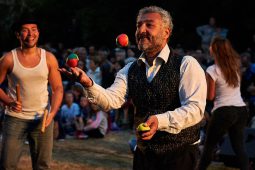 Cie Bewitched, Spectacle
