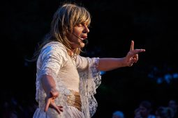 Cie Bewitched, Spectacle