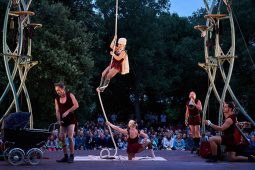 Cie Les P'tits Bras, Spectacle