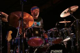 Otis Taylor Band, Concert
