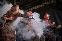 Spectacle, Cie Joe Sature