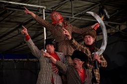 Spectacle, Cie Joe Sature