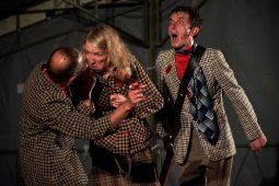 Spectacle, Cie Joe Sature
