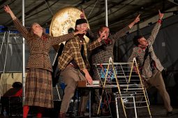 Spectacle, Cie Joe Sature