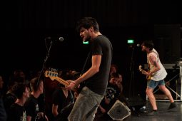 Guerilla Poubelle, Concert