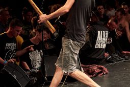 Guerilla Poubelle, Concert