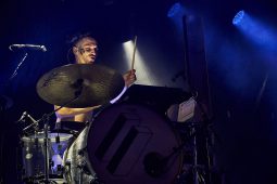 Concert, Hyphen Hyphen