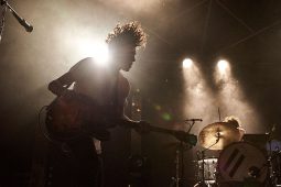 Concert, Hyphen Hyphen