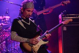 Concert, Roots Intention Crew