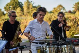 Concert, Pan Vaca