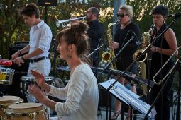 Concert, Pan Vaca