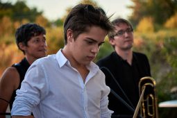 Concert, Pan Vaca