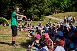 Cie Immo, Spectacle