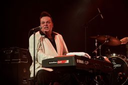Concert, Mike Sanchez