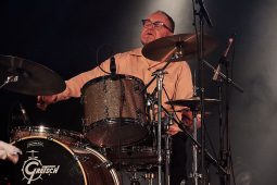 Concert, Mike Sanchez