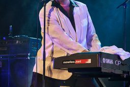 Concert, Mike Sanchez