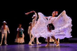 C'Acati de Puebla, Concert, Spectacle