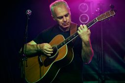 Carré Manchot, Concert
