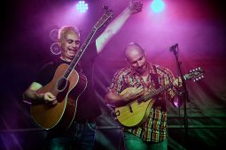 Carré Manchot, Concert