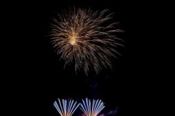 Grande-Bretagne, Festival pyrotechnique