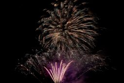 Grande-Bretagne, Festival pyrotechnique