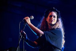 Concert, Lili Poe