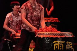 Orang Orang Drum Theatre, Spectacle