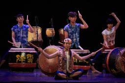 Orang Orang Drum Theatre, Spectacle
